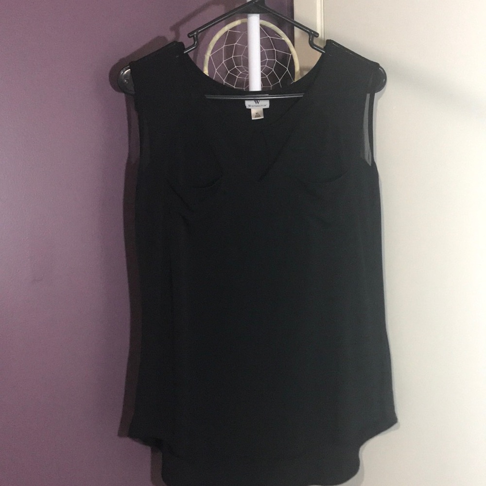 Black blouse! Very cute!